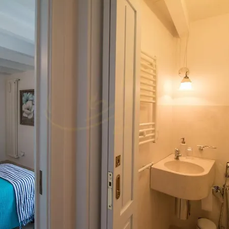 Td Casa Reina In The Historic Center With Terrace Apartment Polignano a Mare Exterior photo