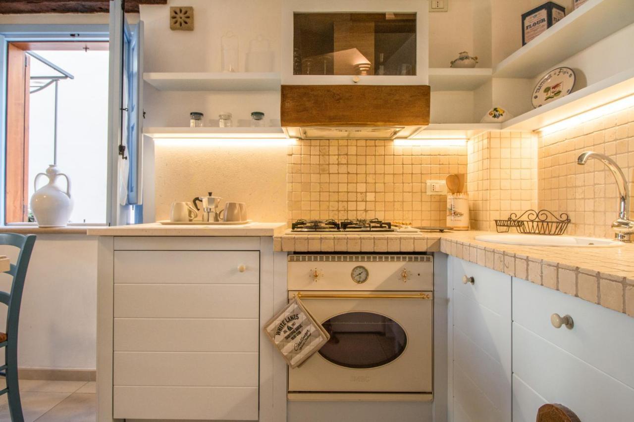 Apartment Td Casa Reina In The Historic Center With Terrace Polignano a Mare
