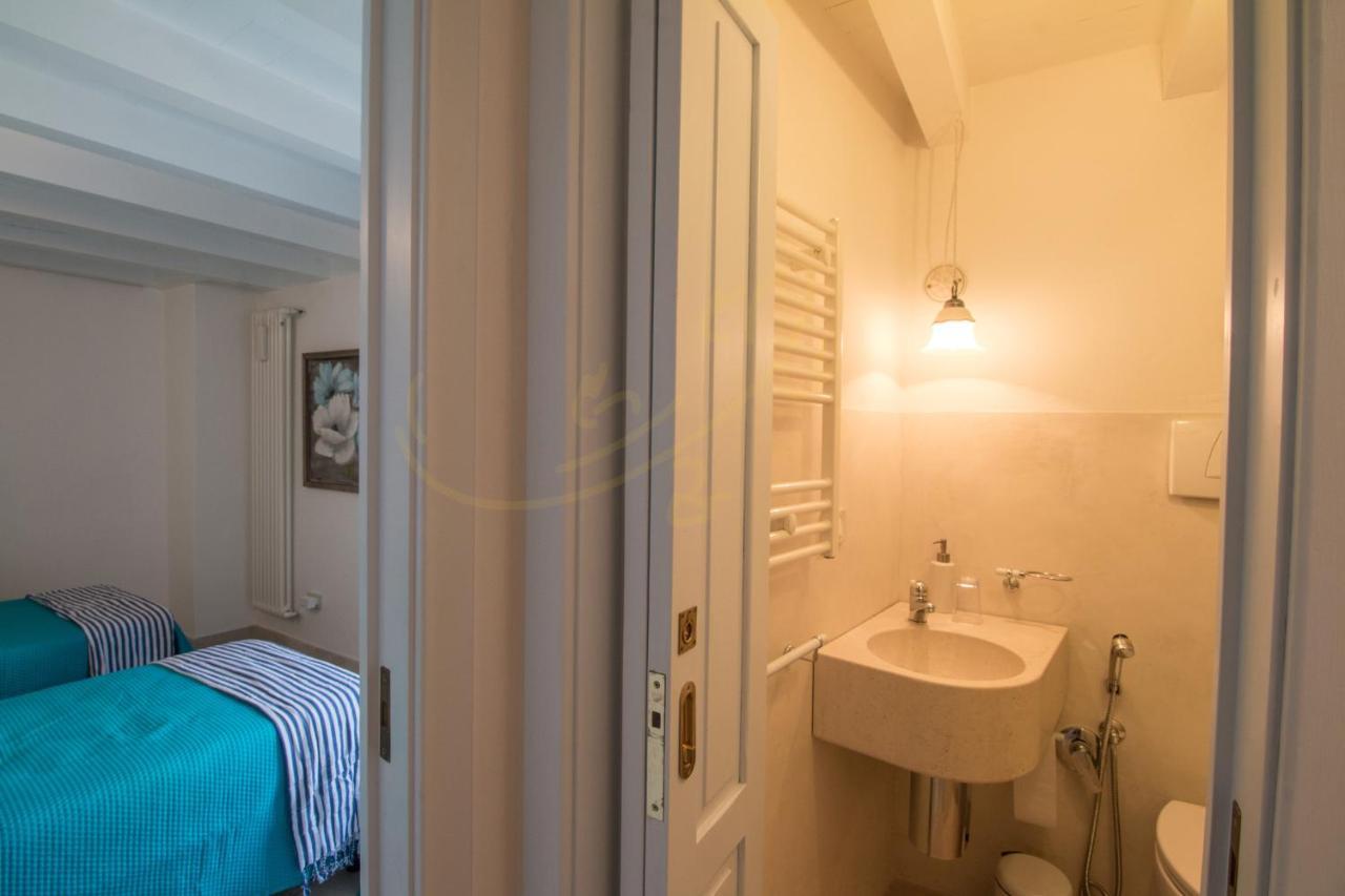 Td Casa Reina In The Historic Center With Terrace * Polignano a Mare